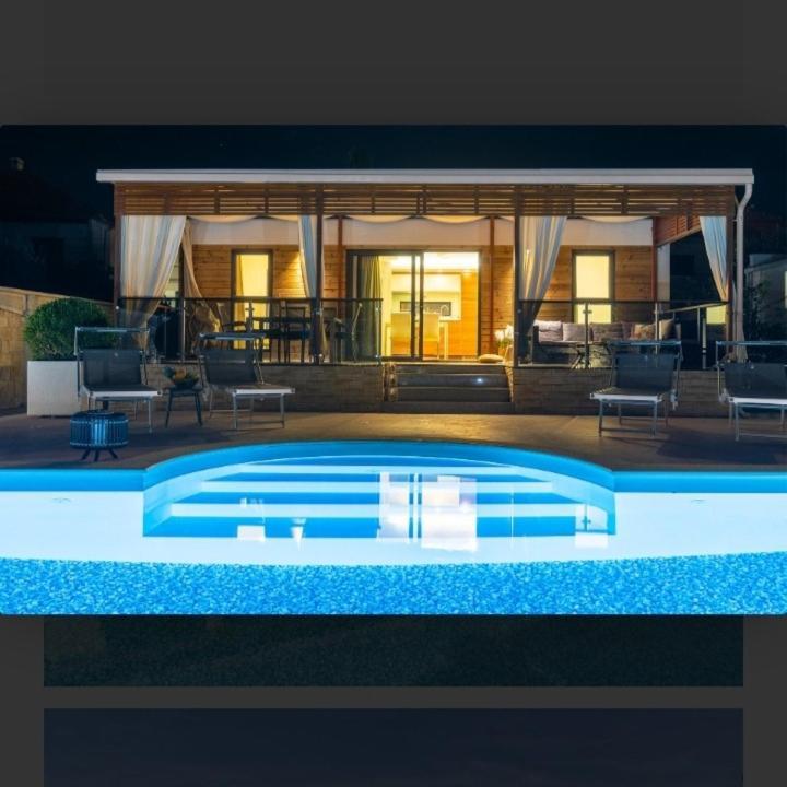 Tomica Apartments With Pool Biograd Na Moru Exterior foto